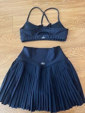 Alo Blue Navy Pleated Athletic Skirt & Sports Bra Set